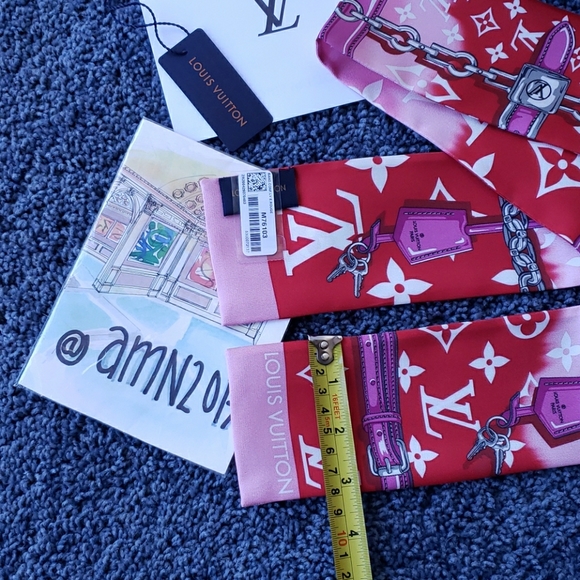 Brand New Louis Vuitton Bandeau - Picture 4 of 7